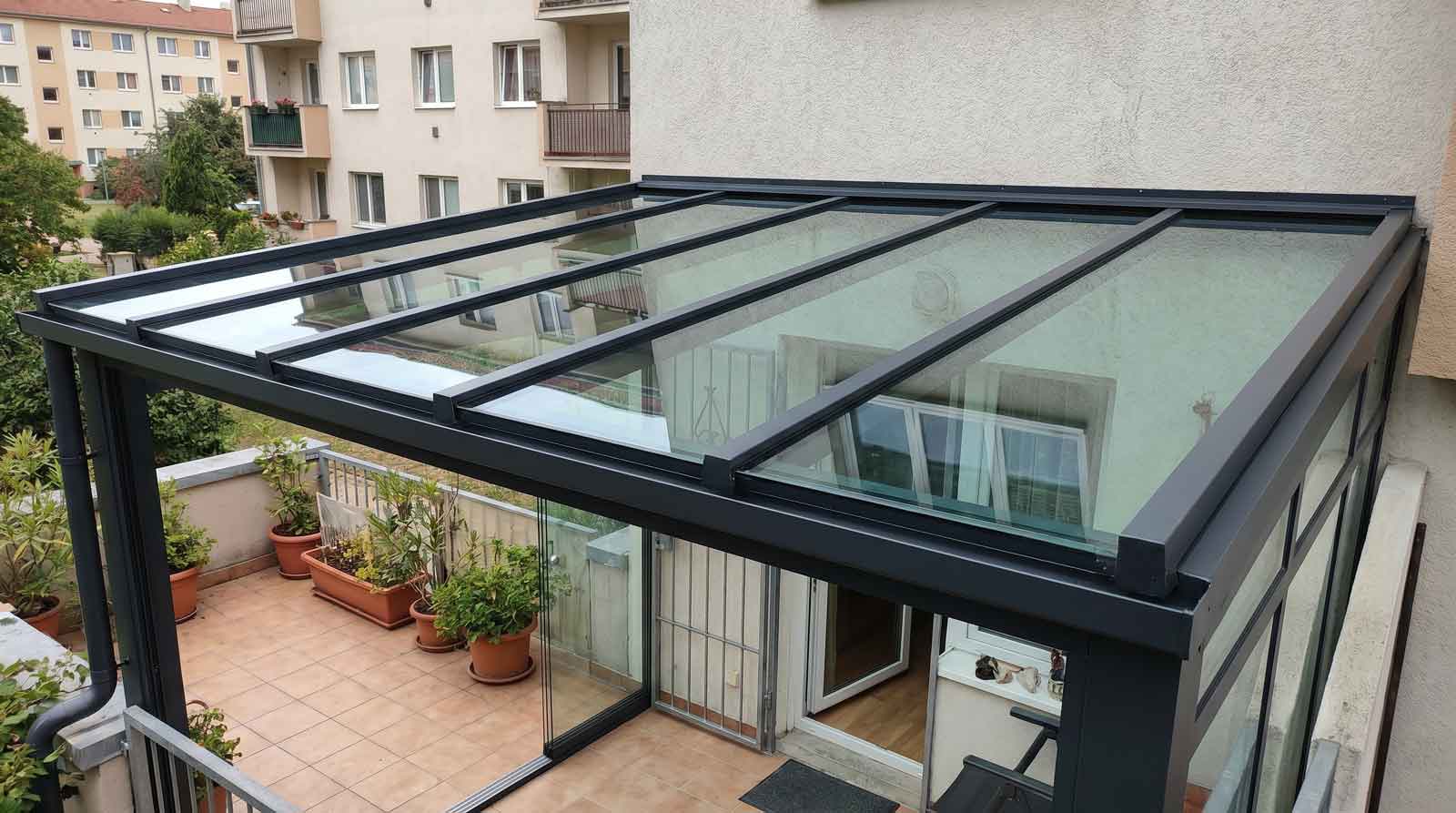 Teras Pergola — İzmir Çalışkan Mimarlık uygulaması
